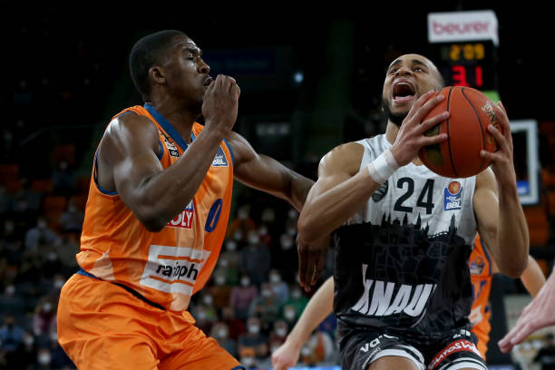 况下突然迎 况下突然迎