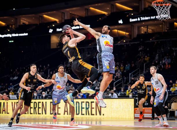 徐瑛彬与杨 徐瑛彬与杨